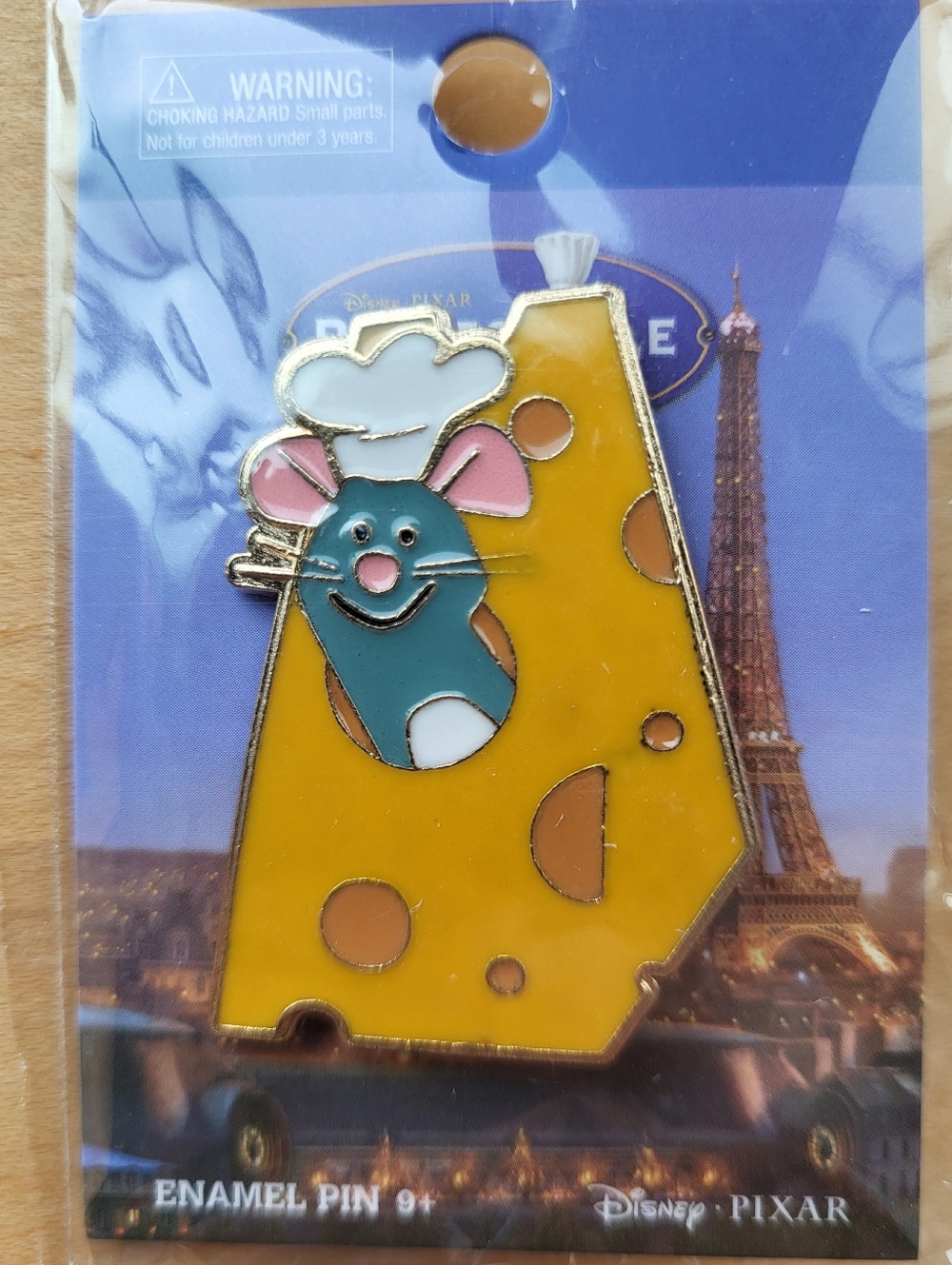 Disney Pixar Ratatouille Remy Pin NEW RELEASE